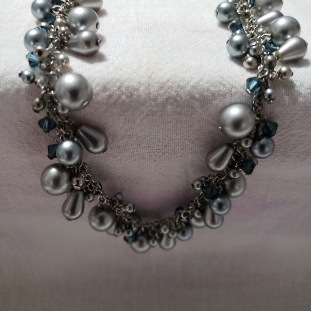 Vintage Lee Angel Faux Silver Gray Pearl Necklace with mini blue beads